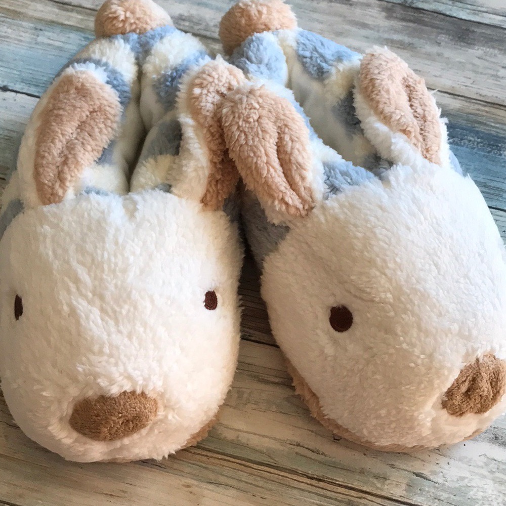 Cute Bunnies Slippers